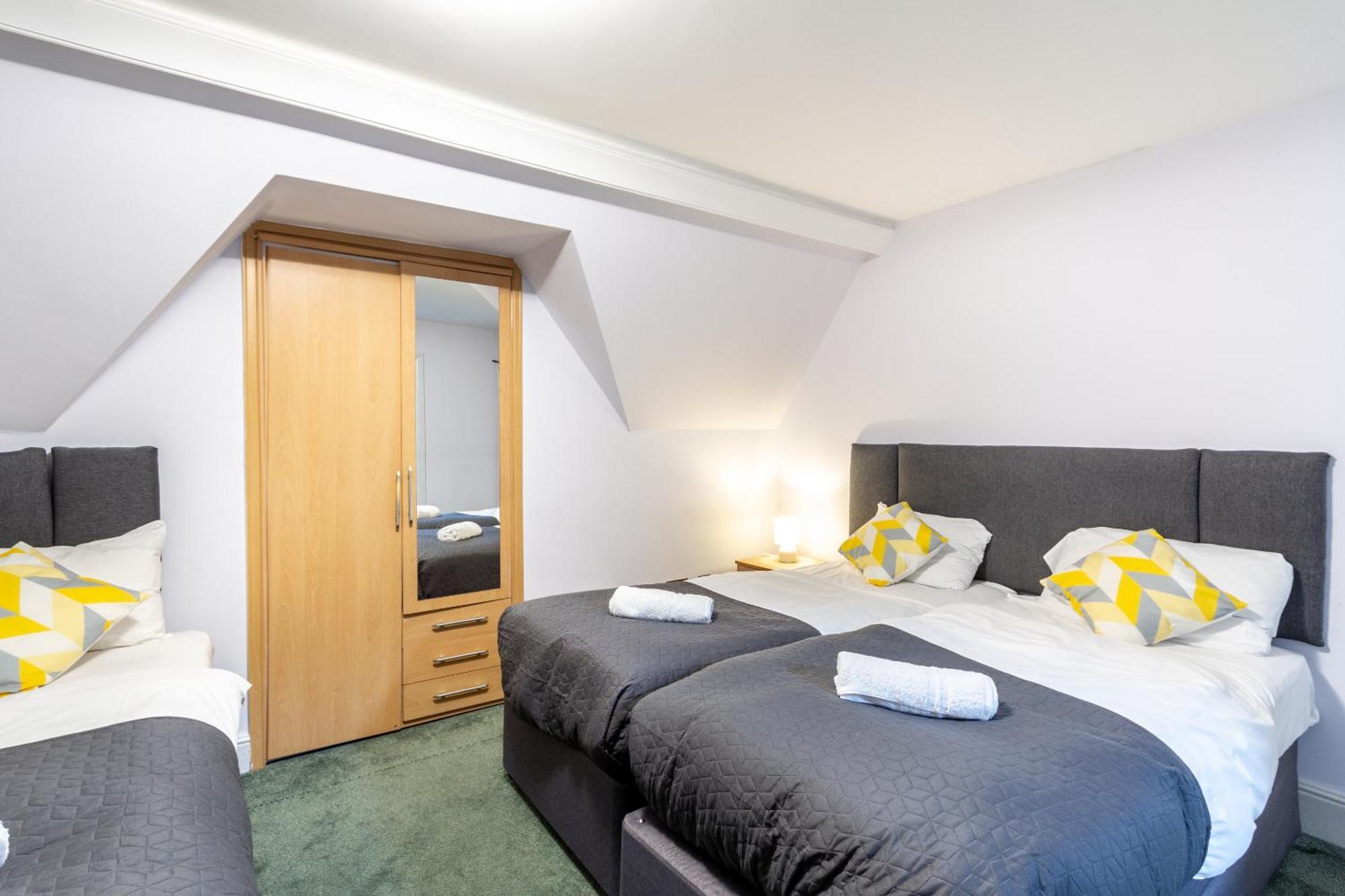 London Gatwick Inn Exterior foto