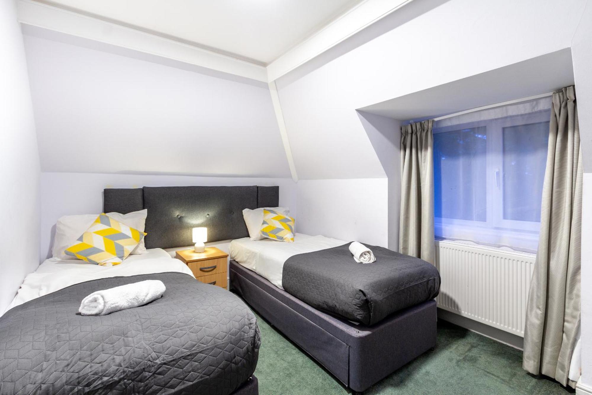 London Gatwick Inn Exterior foto