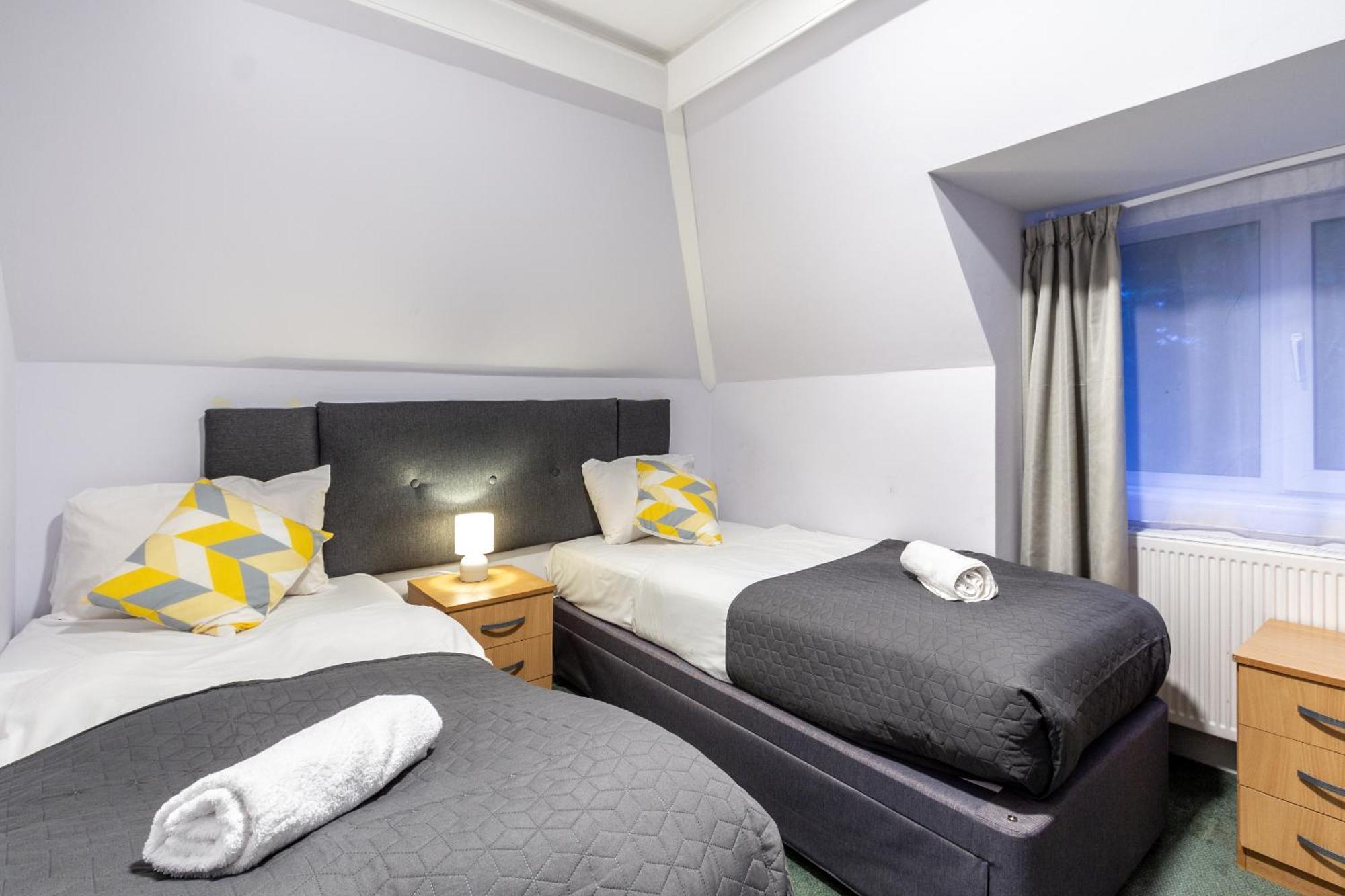 London Gatwick Inn Exterior foto