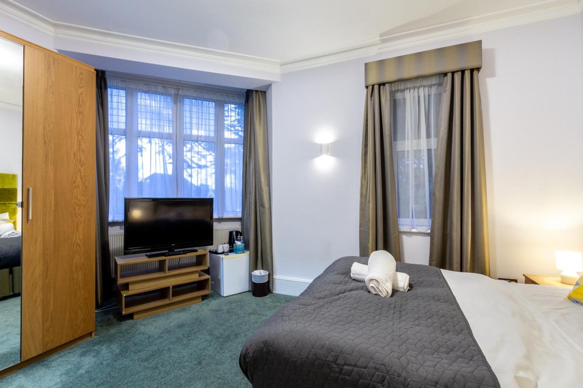 London Gatwick Inn Exterior foto