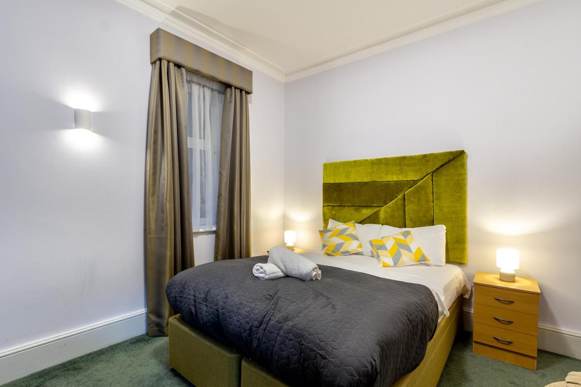 London Gatwick Inn Exterior foto